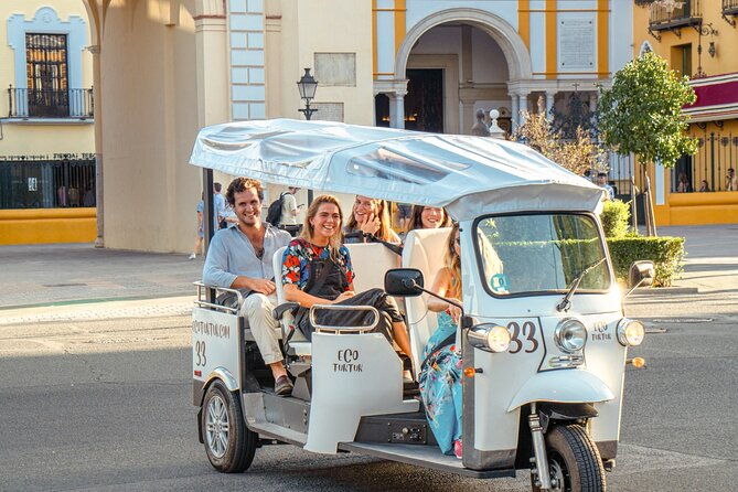 expert-tour-of-seville-in-private-eco-tuk-tuk