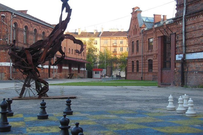exploration-tour-through-the-district-of-praga-authentic-and-legendary