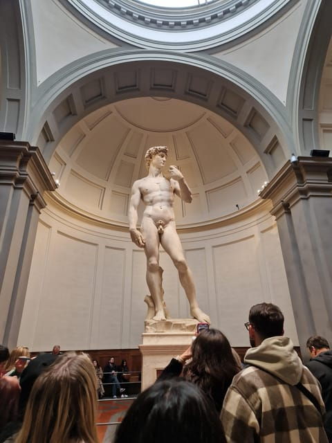 explore-accademia-gallery-on-free-museum-day