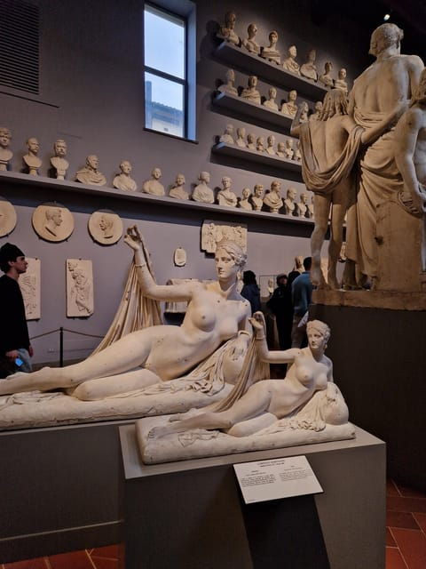 explore-accademia-gallery-on-free-museum-day