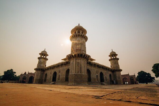 Explore Agra from Delhi by Car - What’s Included & What to Consider