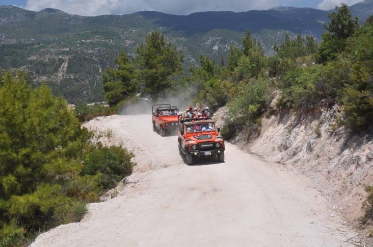 explore-alanya-castle-with-alanya-jeep-safari