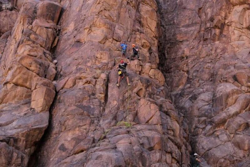 Explore AlUla from Above: A Rock Climbing Adventure - Key Points