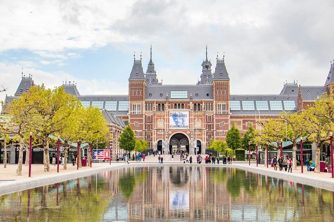 explore-amsterdams-art-and-culture-with-a-local