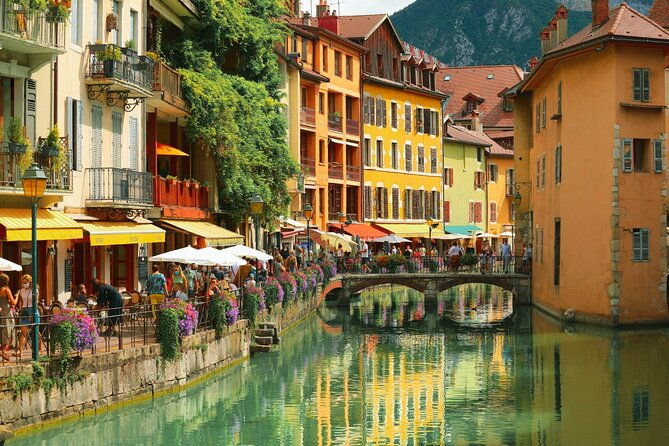 explore-annecy-in-60-minutes-with-a-local-2