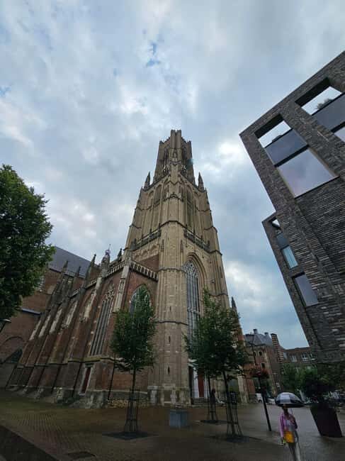 Explore Arnhem with a Local Guide City Tour - A Walk Through Arnhem’s Layers of History