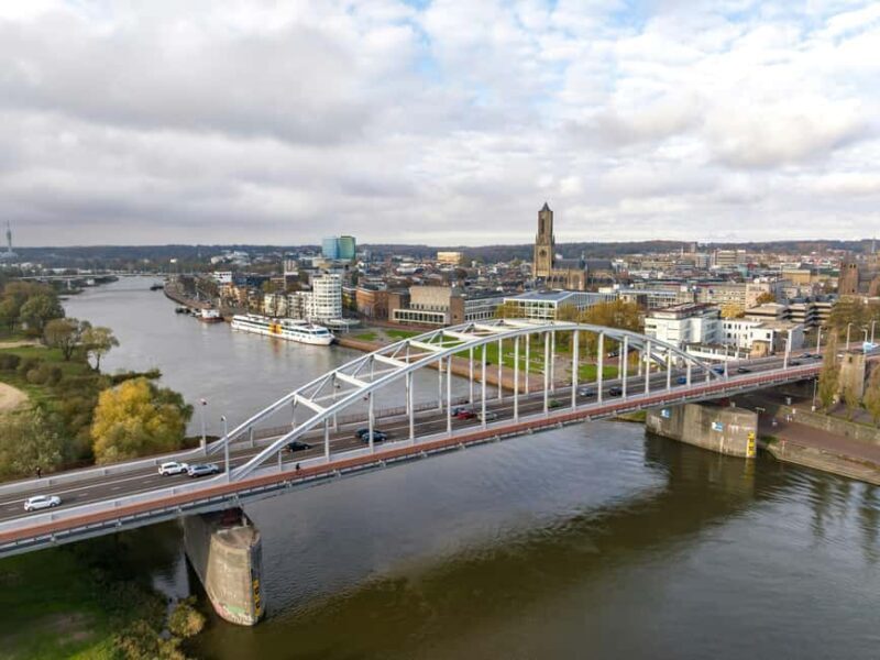 Explore Arnhem with a Local Guide City Tour - The Sum Up