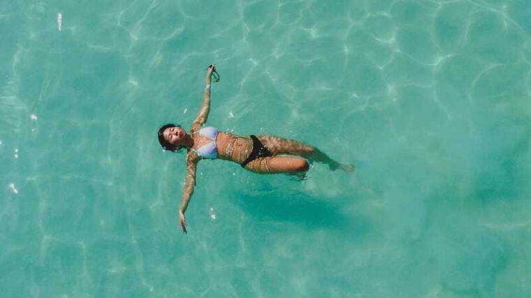 explore-bacalar-lagoon-by-kayak-full-day-rental
