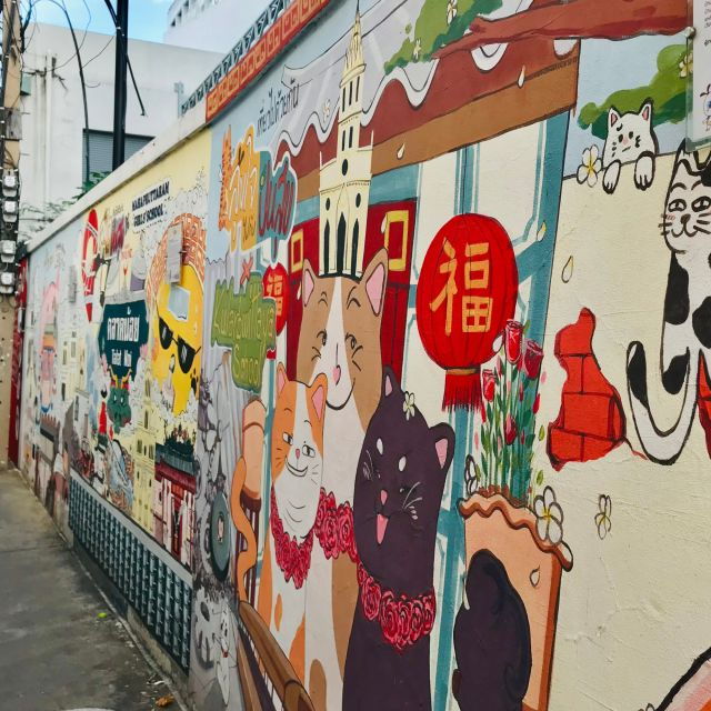 explore-bangkoks-hidden-alleys-night-street-market-sites