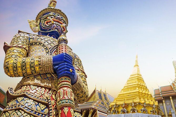 Explore Bangkoks Treasures: Grand Palace & Emerald Buddha Temple - Key Points