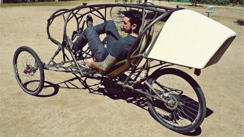 explore-barcelona-with-a-bicycle-builder