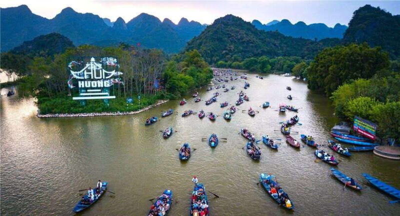 explore-beauty-perfume-pagoda-1-day-tour