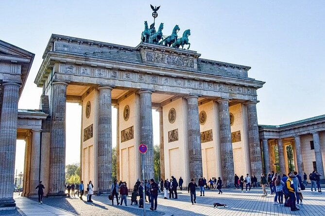 explore-berlin-history-and-highlights-sightseeing-tour