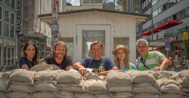 explore-berlin-walking-tour-of-all-the-iconic-sites