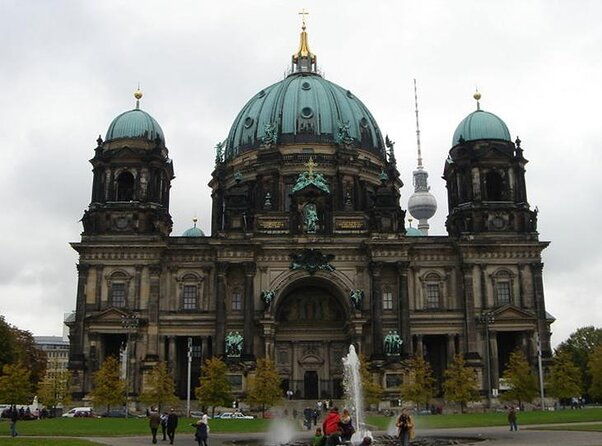 explore-berlins-top-attractions-3-hour-english-walking-tour
