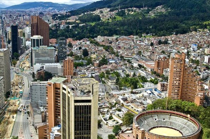 explore-bogotas-historic-center-and-monserrate-in-one-day