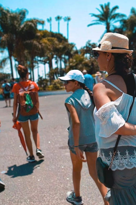 explore-cannes-guided-walking-tour-with-a-local-guide