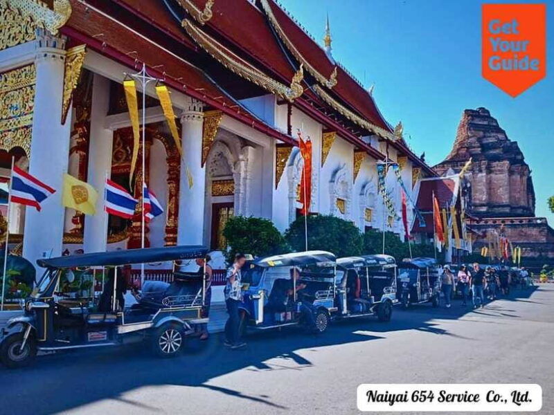 explore-chiang-mai-with-tuk-tuk-thailand