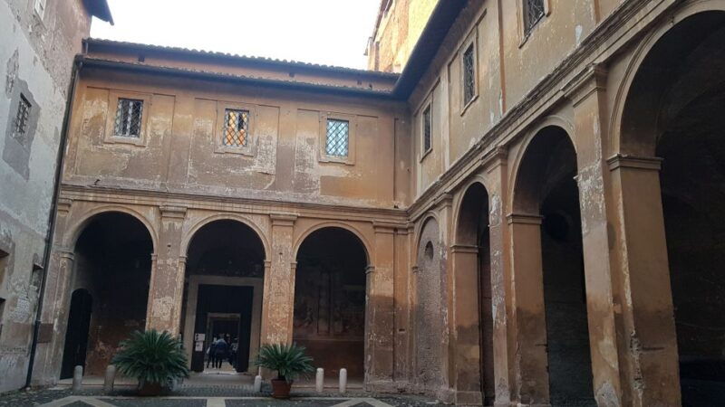 explore-christian-rome-and-the-underground-of-san-clemente