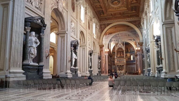 explore-christian-rome-and-the-underground-of-san-clemente