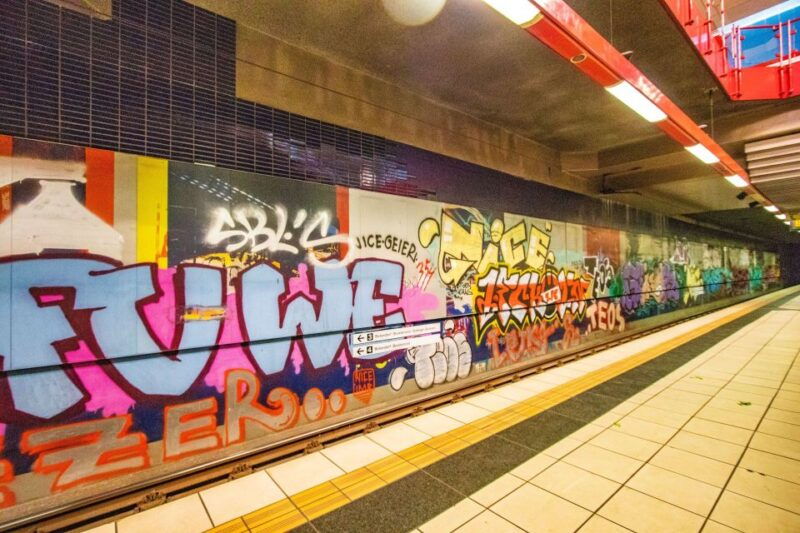 explore-colognes-best-street-art-quarter-2