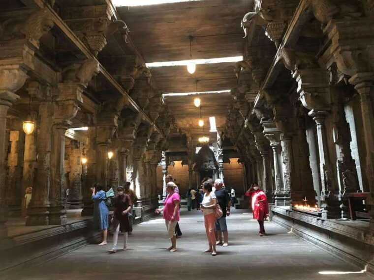 explore-colombo-with-a-group