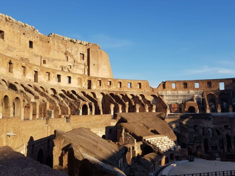 explore-colosseum-and-roman-forum-with-an-archaeologist