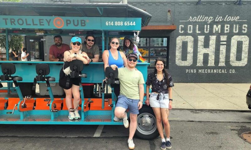 explore-columbus-on-the-trolley-pub