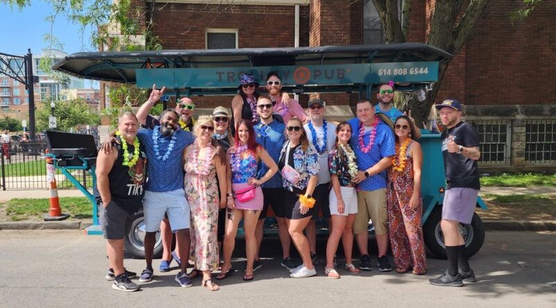 explore-columbus-on-the-trolley-pub