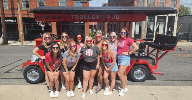 explore-columbus-on-the-trolley-pub