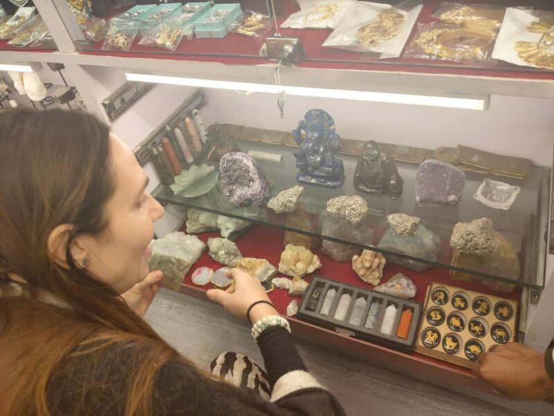 Explore Delhi's Shopper's Paradise-Bargain & Shop Like a Pro - The Value of a Private, Guided Shopping Experience