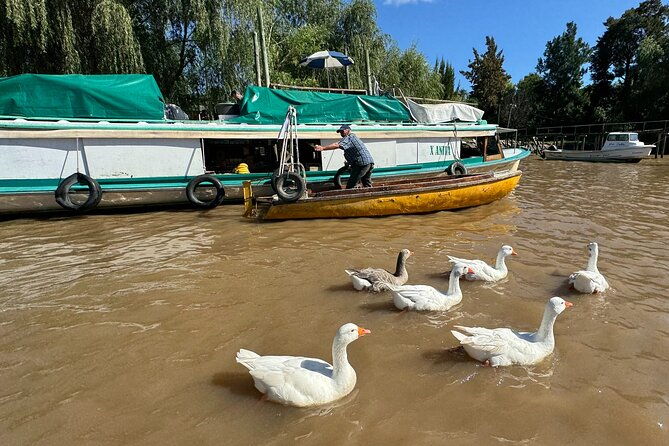 explore-delta-tigre-private-boat-navigation