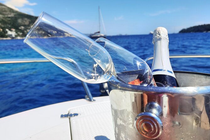 explore-elaphiti-islands-in-this-unique-tour-at-your-own-pace-for-4-or-8-hours