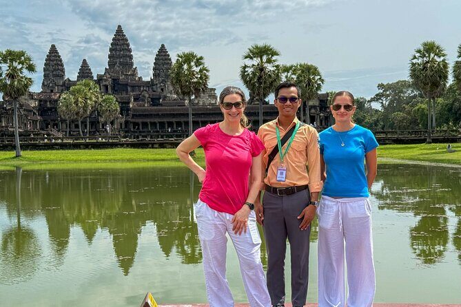 Explore Essential Angkor Temples with a Local Guide - Exploring Angkors Wonders with a Local Guide: A Practical Review
