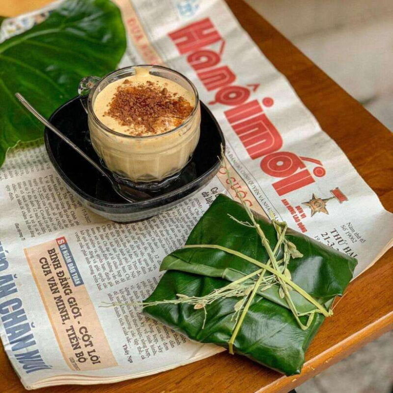 explore-food-tour-train-street-and-egg-coffee-in-capital