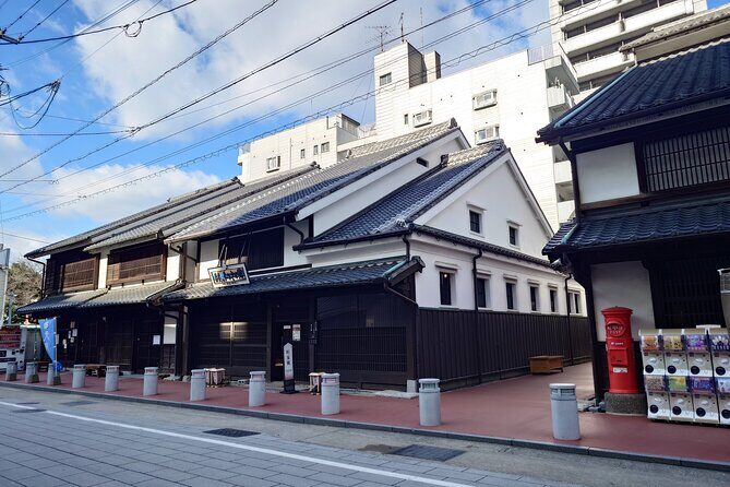 Explore Fukuoka in Half a Day History Culture and City Life - Who Will Love This Tour?