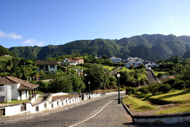 explore-furnas-by-van-full-day-tour-with-lunch-and-thermal-baths