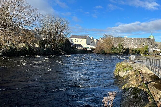 explore-galway-city-walking-tour
