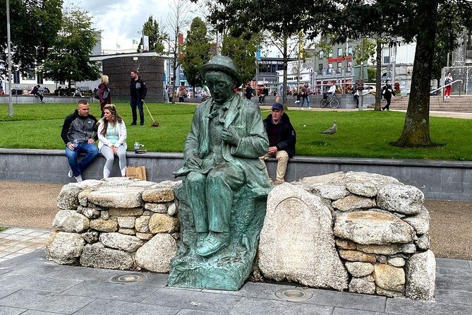 explore-galway-city-walking-tour
