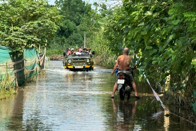 Explore Hanoi Secret Spots and Train Street - FAQ