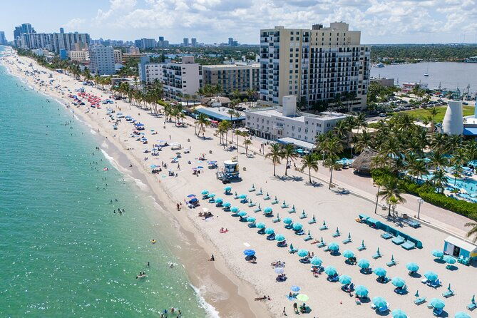 explore-hollywood-beach-miami-boardwalk