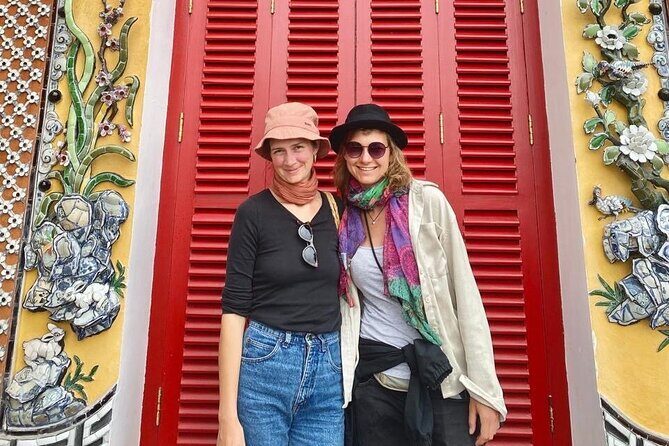 Explore Hue: Imperial City, Royal Tombs, Local Markets & Village - Dong Ba Market Experience