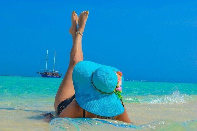 Explore Hurghada: Sea World Boat and Magawish Island Adventure - Is This Tour Worth It?