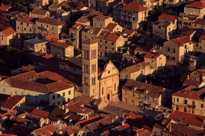 explore-hvar-brac-and-solta-on-the-private-boat-trip-unique-experience