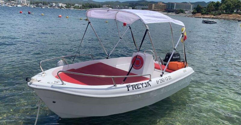 explore-ibizas-hidden-coves-no-license-boat-rental