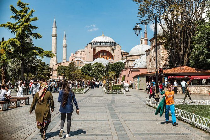 Explore Istanbul In A Day With A Local: Private And Personalized - Frequently Asked Questions