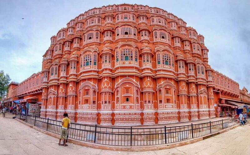 Explore Jaipur, Sacred Pushkar & Ranthambore safari - 3 Days - Key Points
