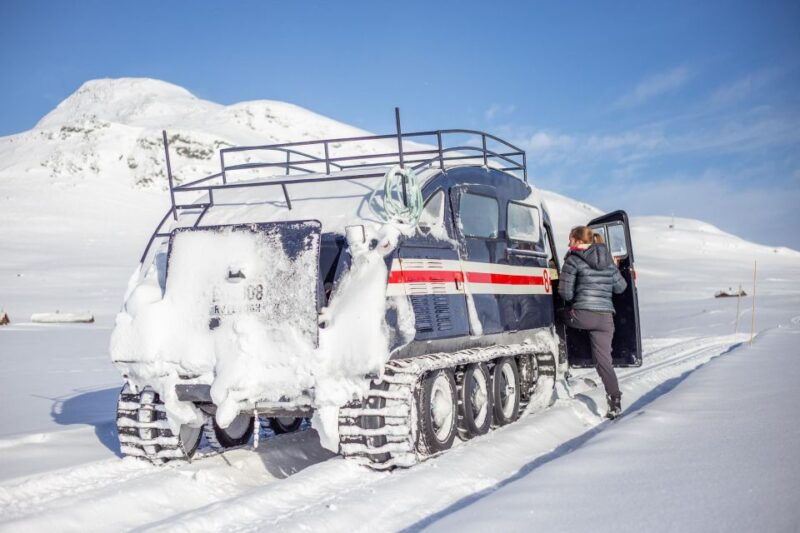 explore-jotunheimen-2-days-with-snowshoeing-and-snowcoach