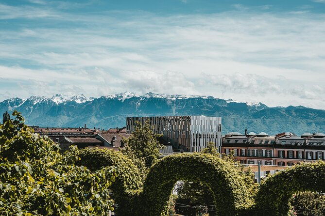 explore-lausannes-art-and-culture-with-a-local