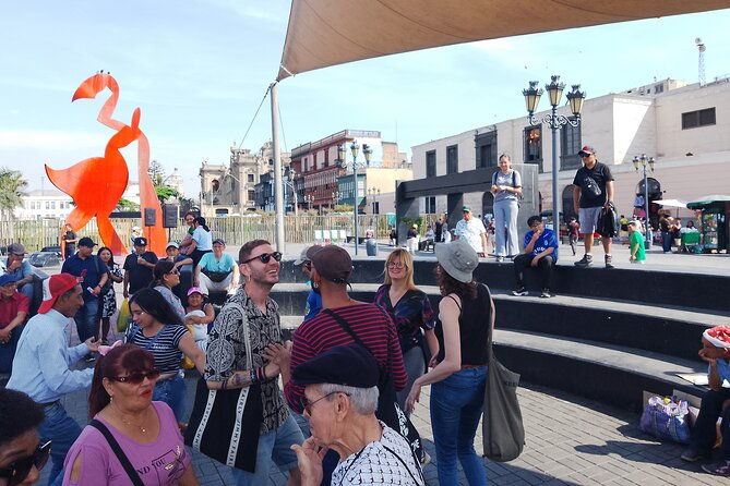 explore-lima-and-catacombs-of-san-francisco-church